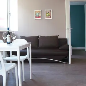 Apartmenthouse - Am Goerlitzer Park 3*, Berlino Germania
